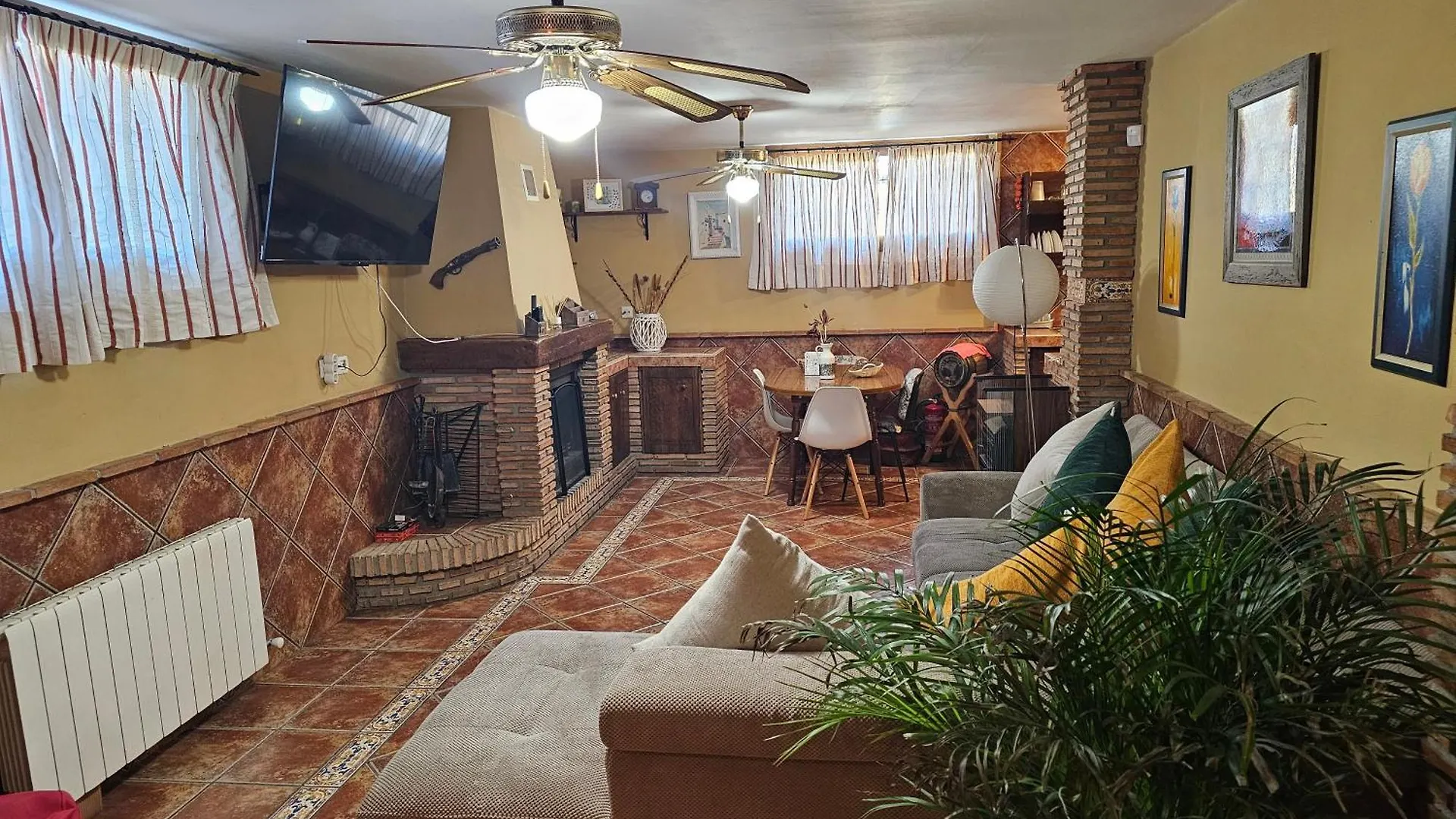 Apartment Apto-En El Bajo De La Casa-Estilo Rustico En Dilar